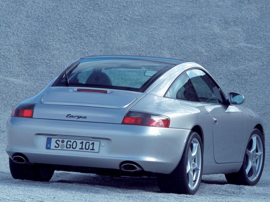  Porsche 911 Targa 2001 года  (фото 7 из 50)